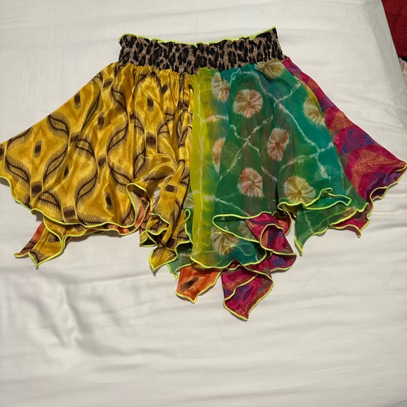 Mini Multicolor Patterned Skirt - Picture 5 of 6